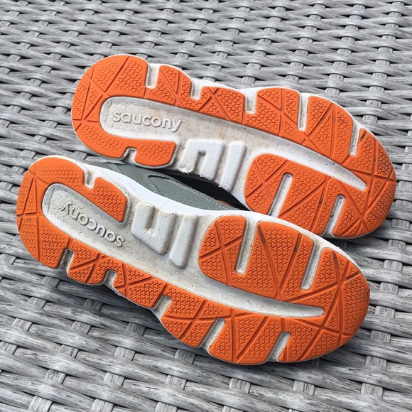 Saucony big kids running shoes - Picture 5 of 8